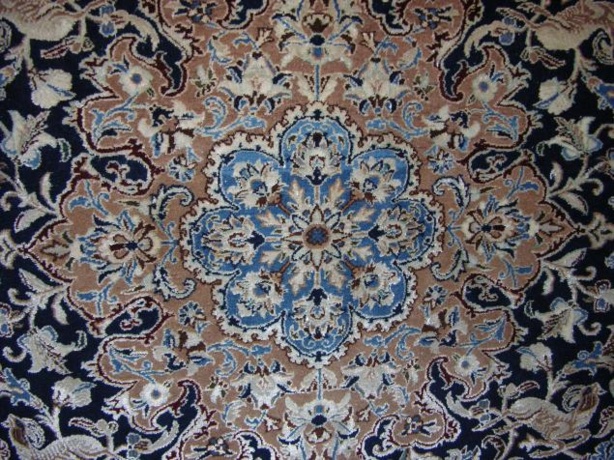 قالی لچک ترنج نائین (حبیبیان)